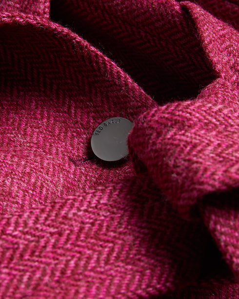 ROSEANE-Outerwear-Wrap yourself in elegance and warmth with the exquisite ROSEANE. Made from 100% wool with a herringbone texture, this coat exudes timeless style. Metal edge details refine the look for everyday wear. Wrap coat 100% wool Belted waist Button fastening Metal hardware tipping Pockets Herringbone texture Midi length- Ted Baker Romania